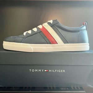 Tommy Hilfiger lireai shoes brand new size 8